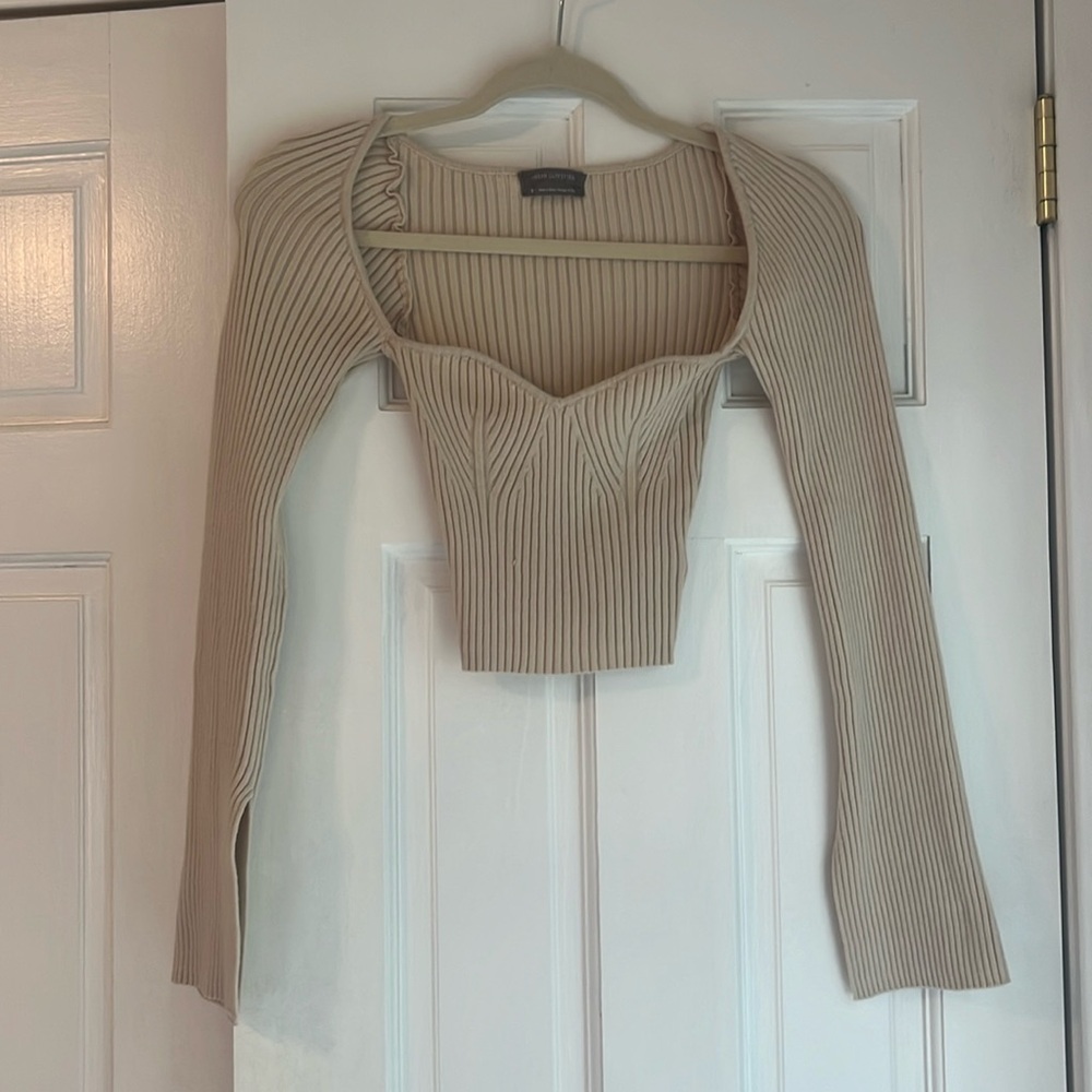 URBAN OUTFITTERS | Juliet Portrait Neck Sweater (Beige)